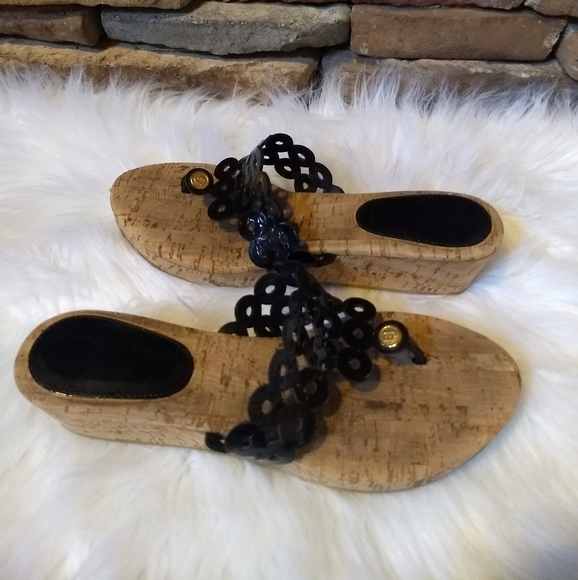 Eric Javitz Platform Thong Sandles - Picture 7 of 9